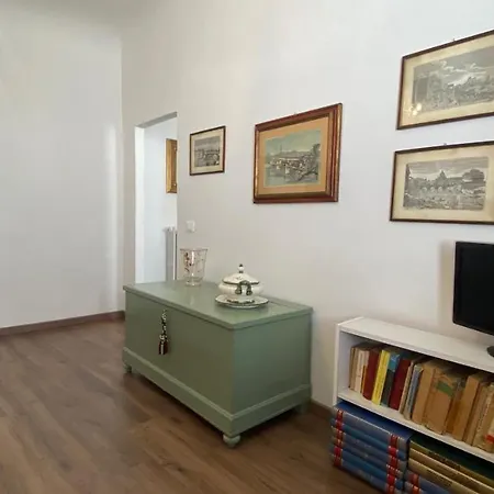 Apartment Pinzochere Florenz