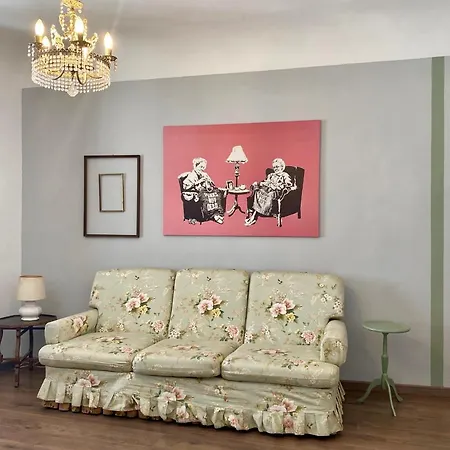 Apartment Pinzochere